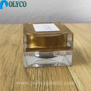 Square 5ml plastic jar with premium gold lid